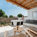 Oliving Mykonos Luxury Suites